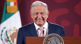 Buscan que el cumpleaños de AMLO sea día festivo en México
